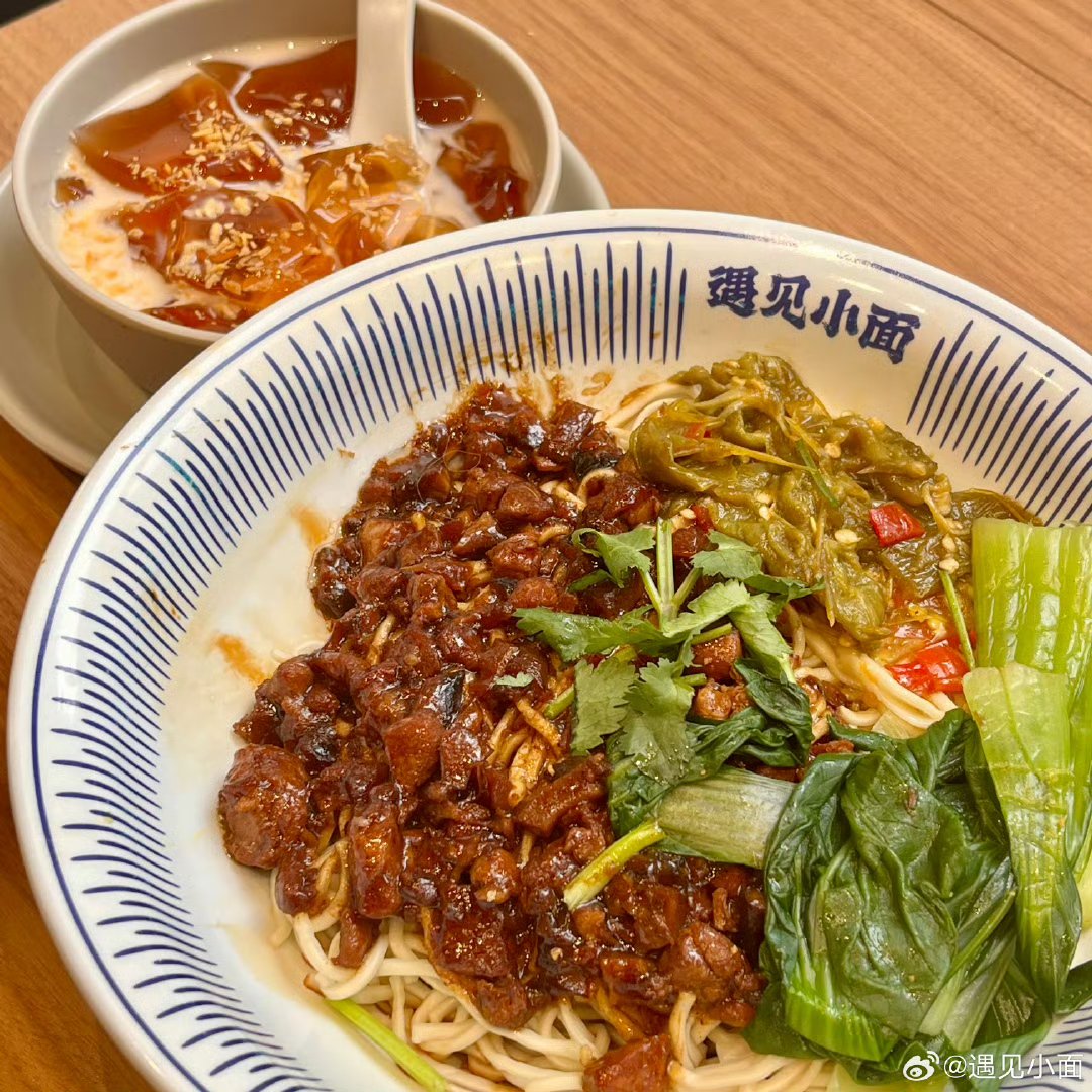 餐饮寒冬中，赴港上市的遇见小面难再激进扩张