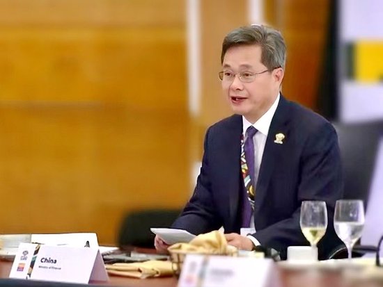 蓝佛安：关税战、贸易战进一步影响经济金融稳定