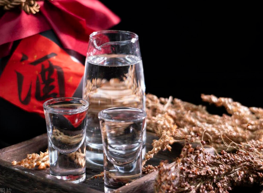 上市酒企2024：“筛选”加速，部分酒企面临“保壳之战”