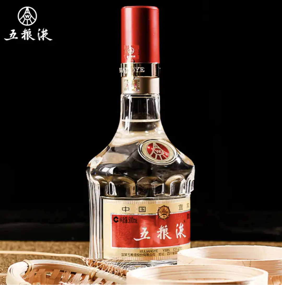 五粮液增长势能衰弱：促销与控价的无效平衡，中端腰部的产品空白